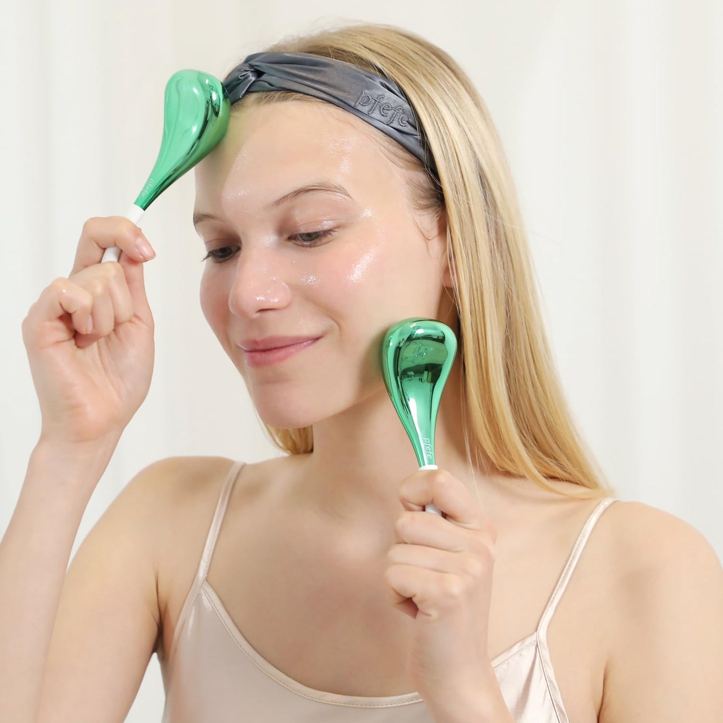 Cryo Sticks for Face, Ice Globes Cryo Globes for Facials, Esthetician Supplies Gifts, Unbreakable Stainless Steel Ice Roller Cooling Spa Balls with Storage Case