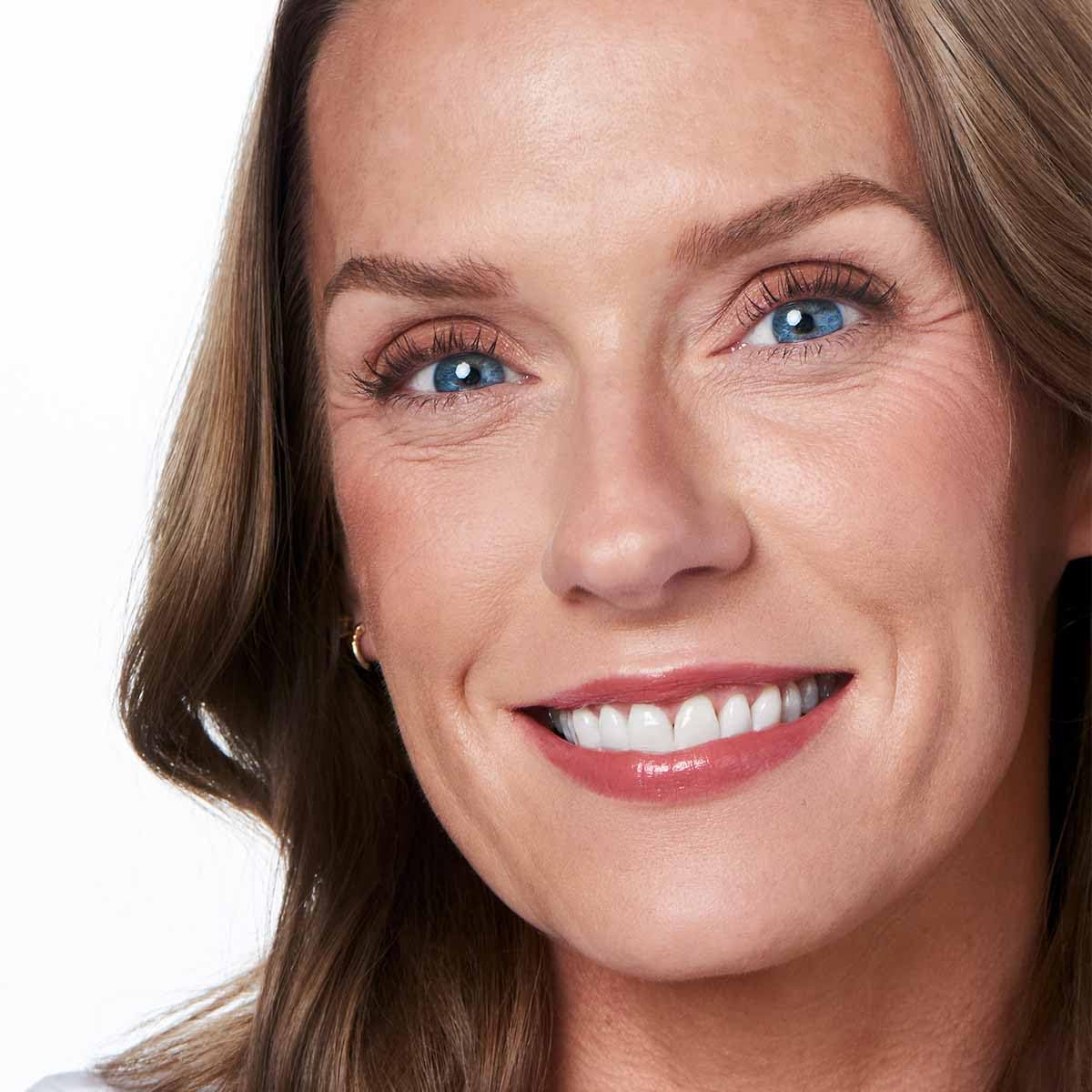 Effortless Lips 3-in-1 everyday sheer-buildable lip formula (Peony, 0.06oz)