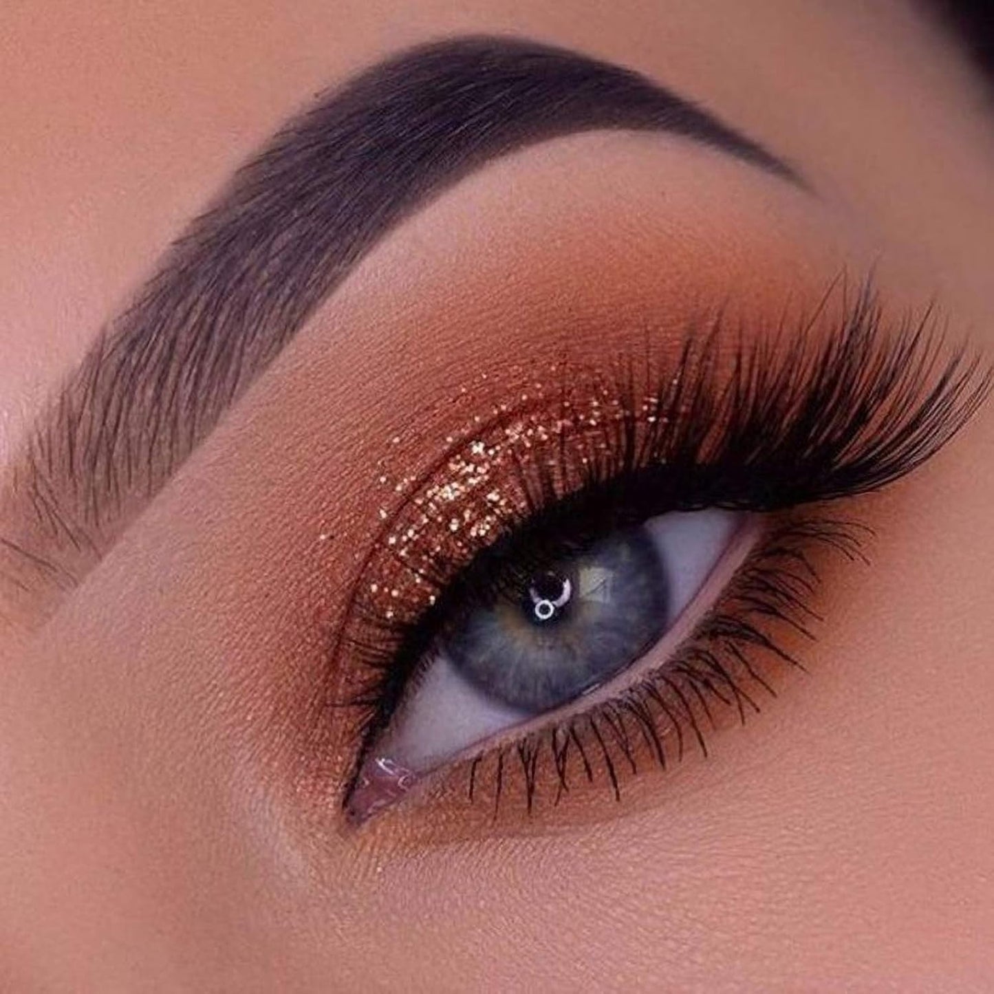 Paris Eyeshadow Highlight Palette Rosegold Shimmer Glitter Sparkle Luxury Versatile Crease-free easy-blend Long Lasting Full 100% Color Pigment