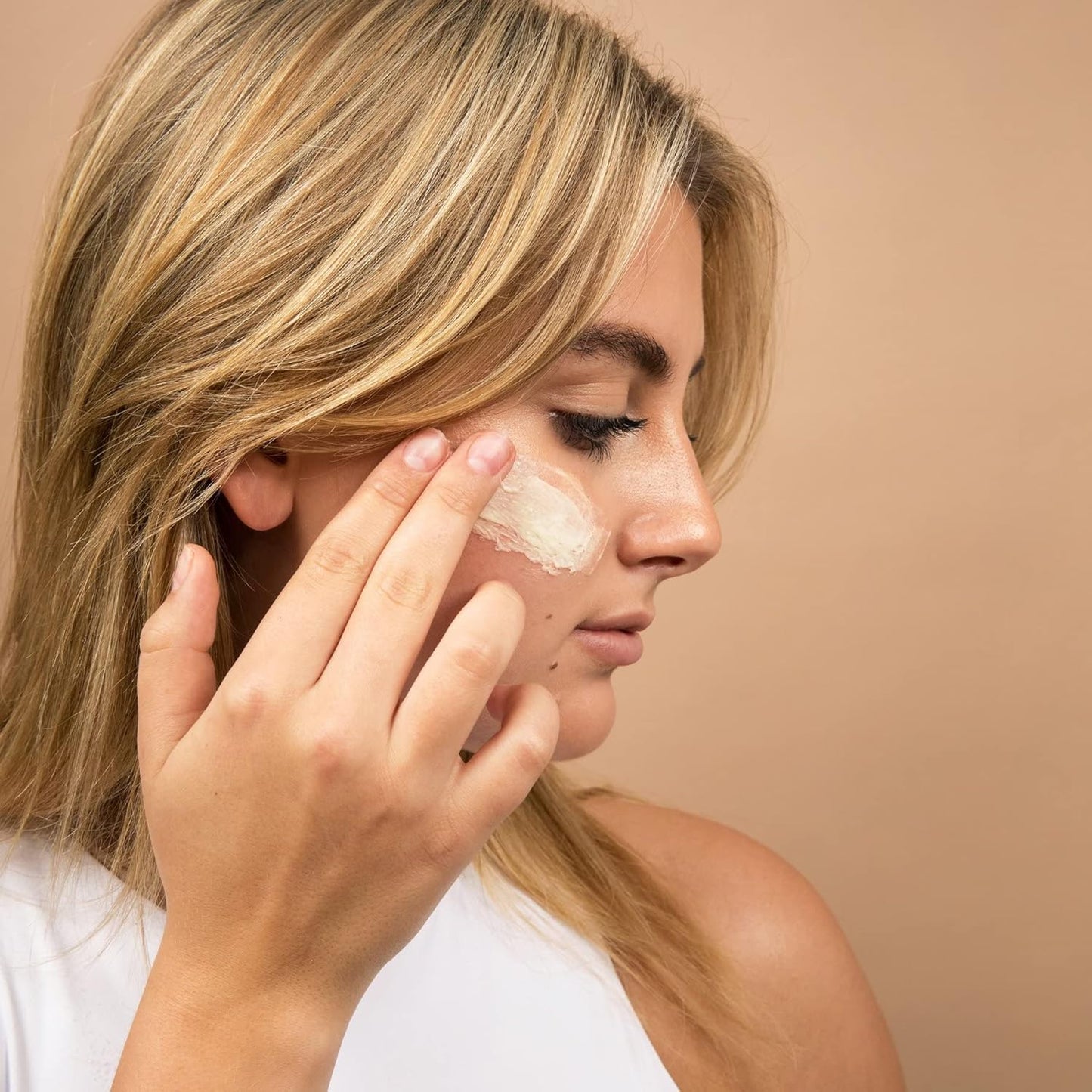 Global Healing Luminous - Premium Luxury Face Moisturizer Cream - Antioxidant Face Lotion For Women & Men To Hydrate, Nourish and Soothe Dry, Sensitive Skin To Soft Skin, Crema Para La Cara - 1.7 Oz